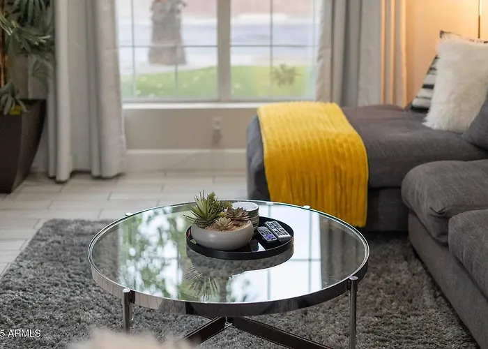 Pershing Ave Desert Holiday home Scottsdale